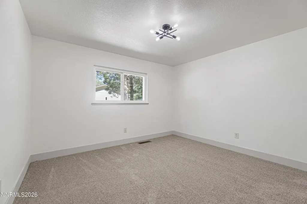 102 Ring Dayton NV 89403