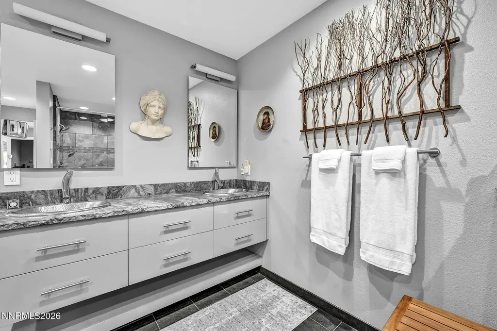4865 Lakeridge Reno NV 89509