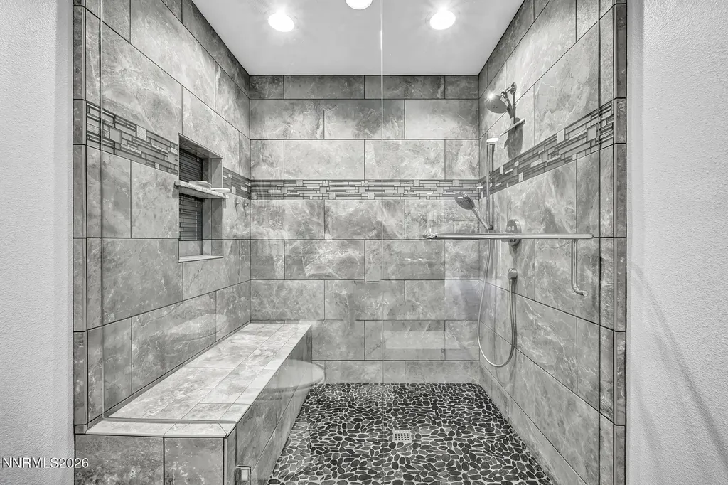 4865 Lakeridge Reno NV 89509