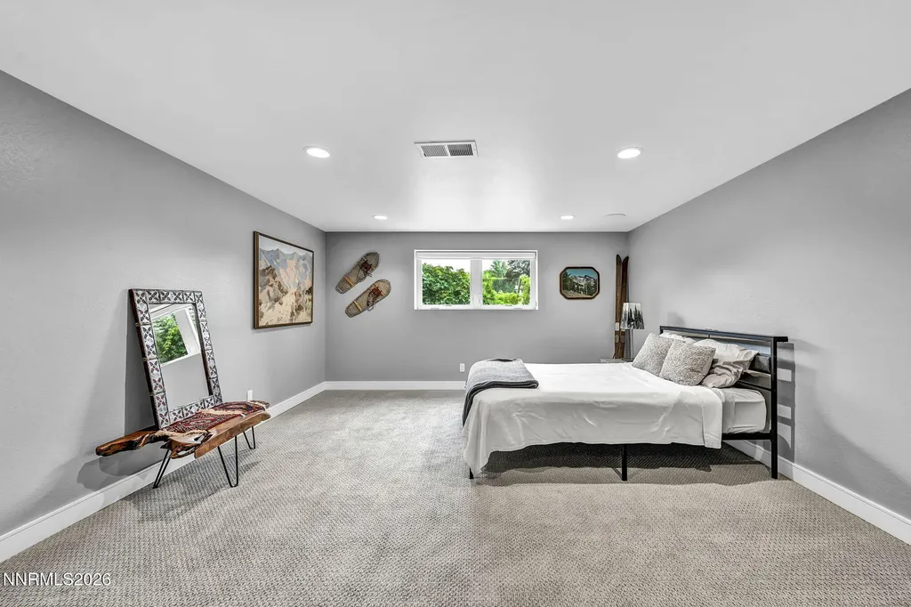 4865 Lakeridge Reno NV 89509