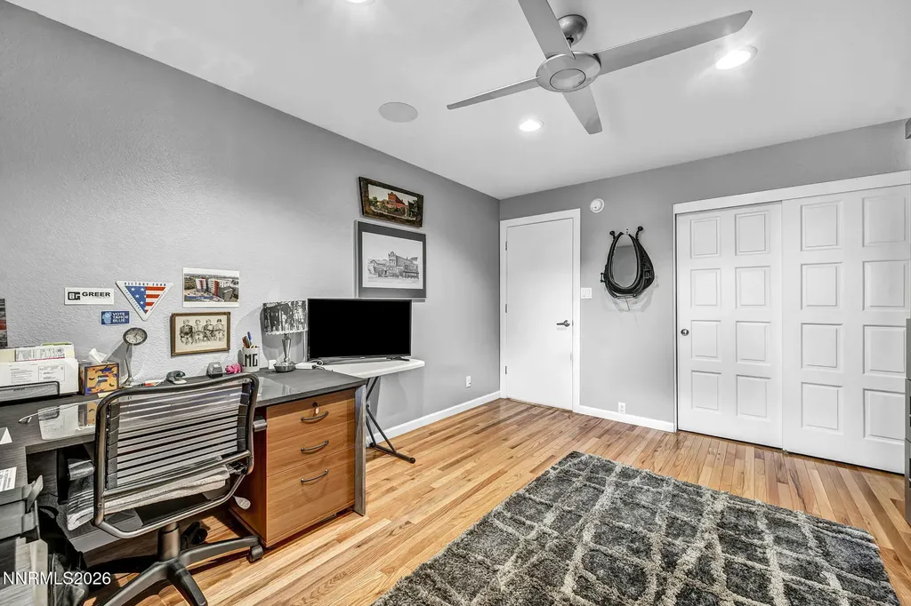 4865 Lakeridge Reno NV 89509
