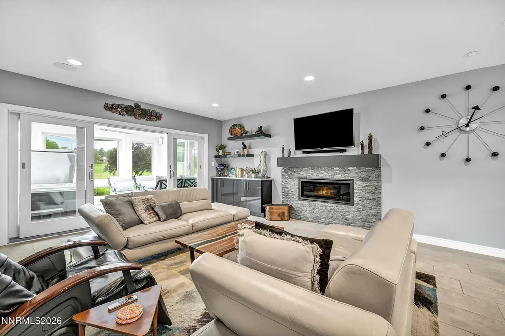 4865 Lakeridge Reno NV 89509