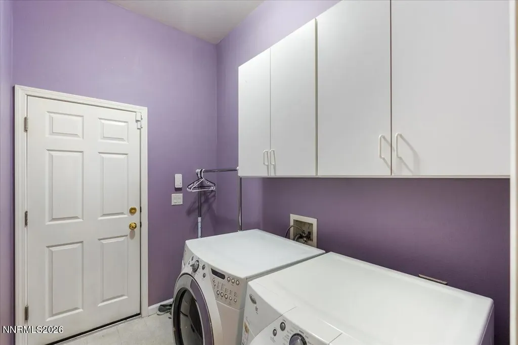 1445 Gold Cliff Reno NV 89521