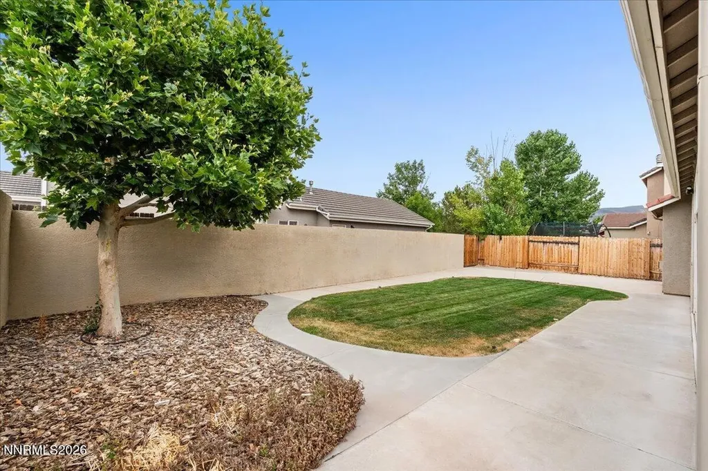 1445 Gold Cliff Reno NV 89521