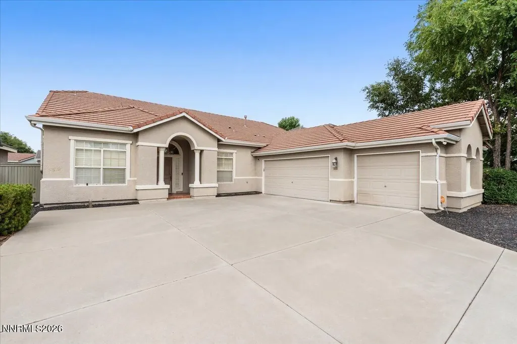 1445 Gold Cliff Reno NV 89521