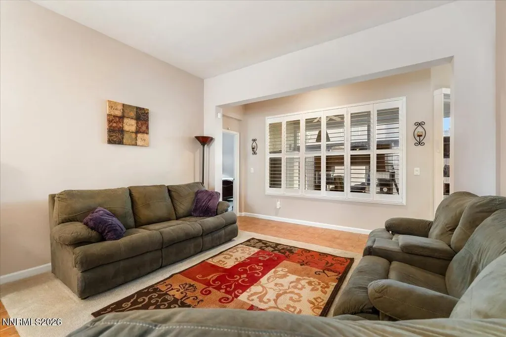 1445 Gold Cliff Reno NV 89521