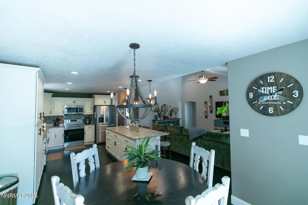 224 Mary Lou Fernley NV 89408