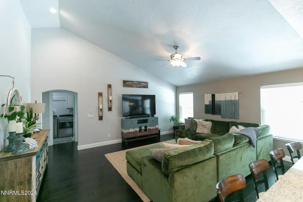 224 Mary Lou Fernley NV 89408