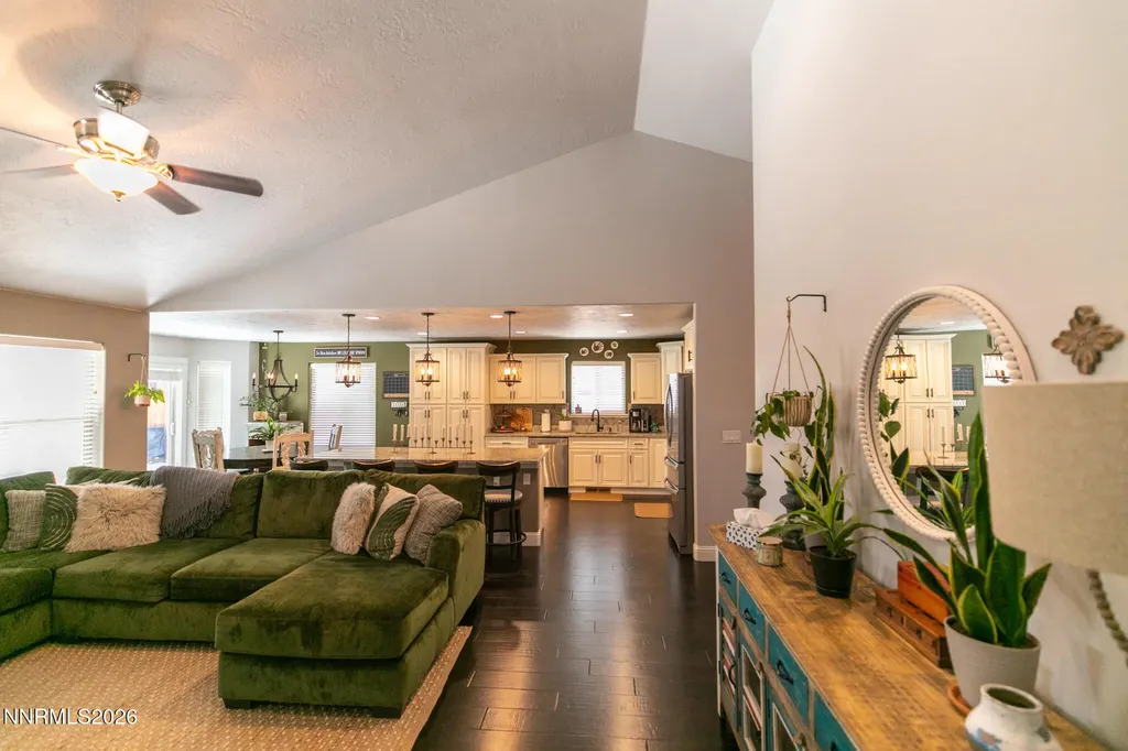 224 Mary Lou Fernley NV 89408