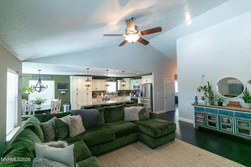 224 Mary Lou Fernley NV 89408