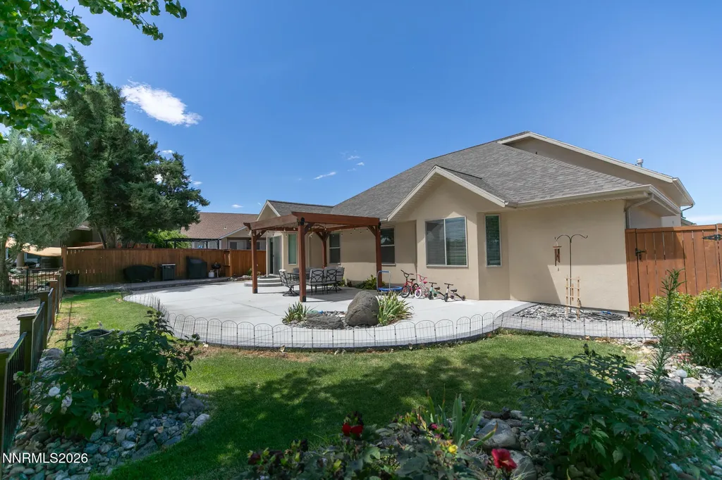 224 Mary Lou Fernley NV 89408