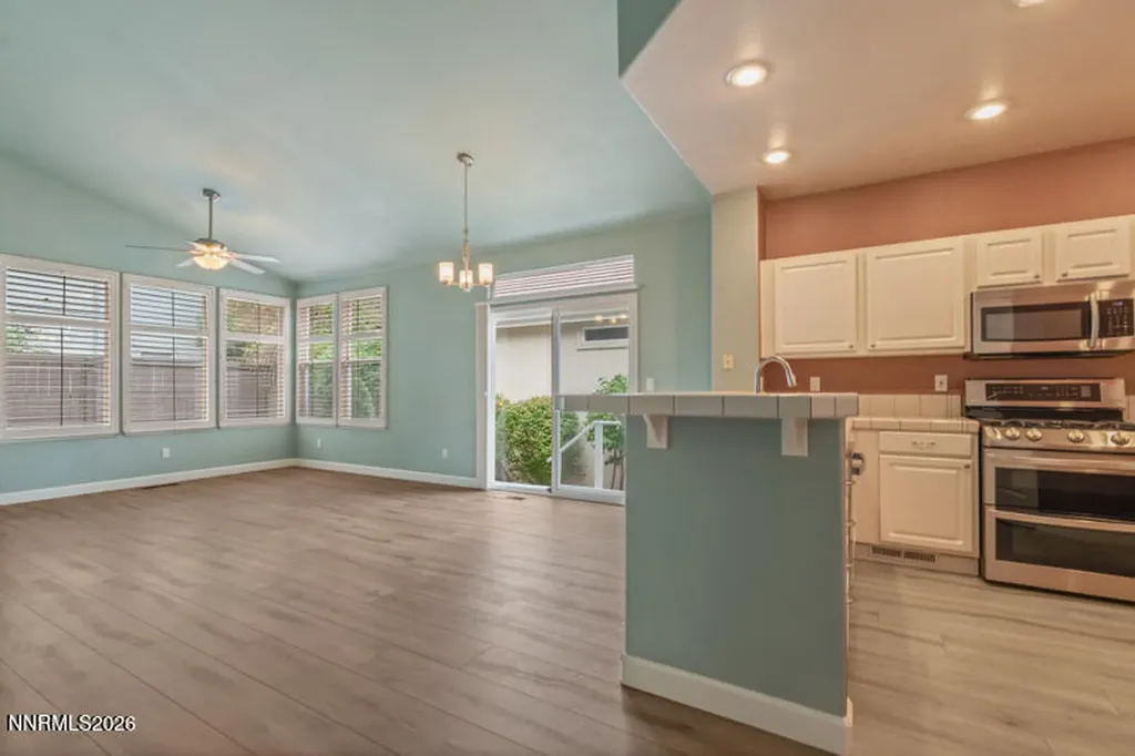 785 Caughlin Reno NV 89519