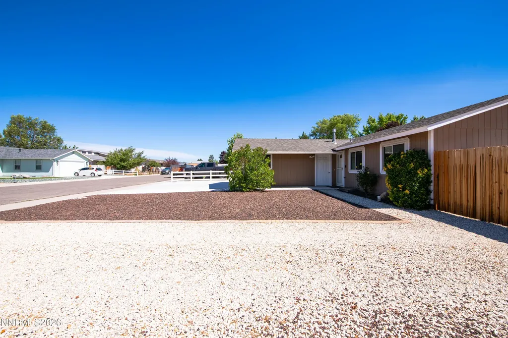 705 Addler Gardnerville NV 89460