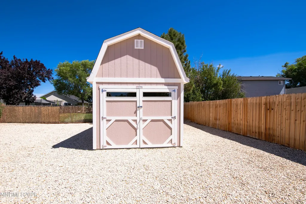 705 Addler Gardnerville NV 89460