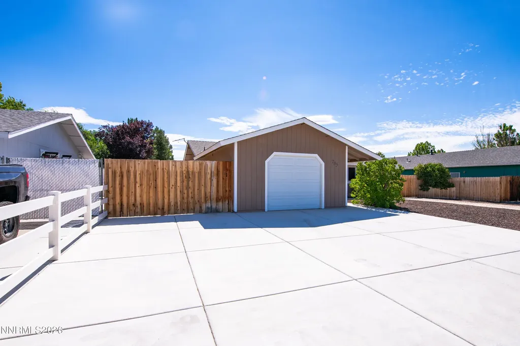 705 Addler Gardnerville NV 89460