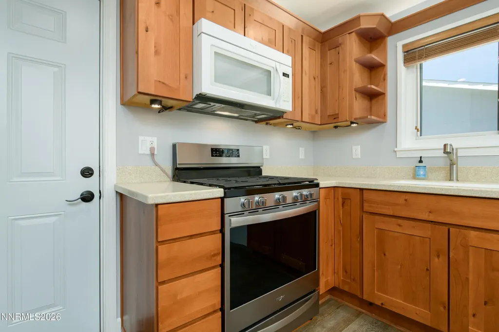705 Addler Gardnerville NV 89460
