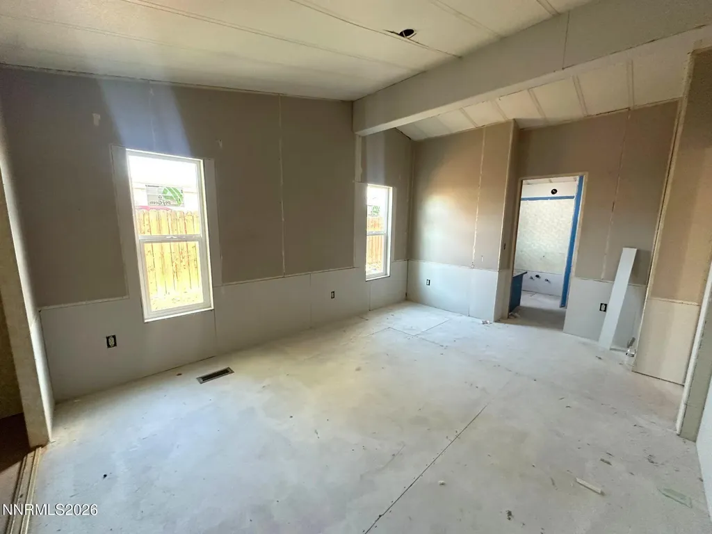 330 Parkland Fernley NV 89408