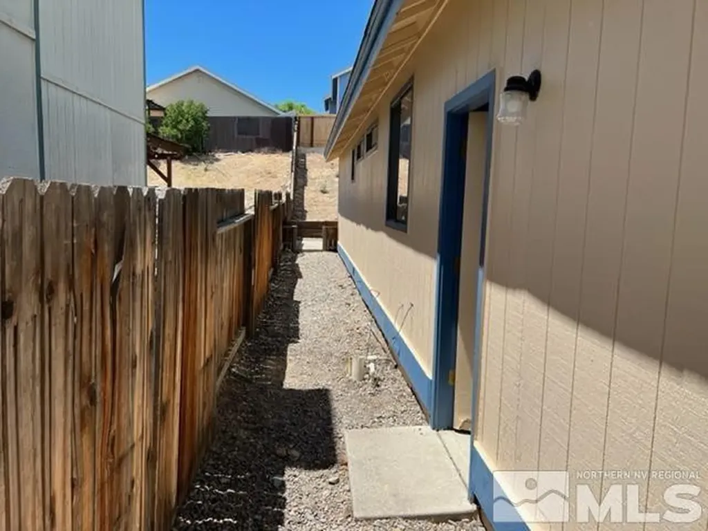 1775 Uplands Reno NV 89523