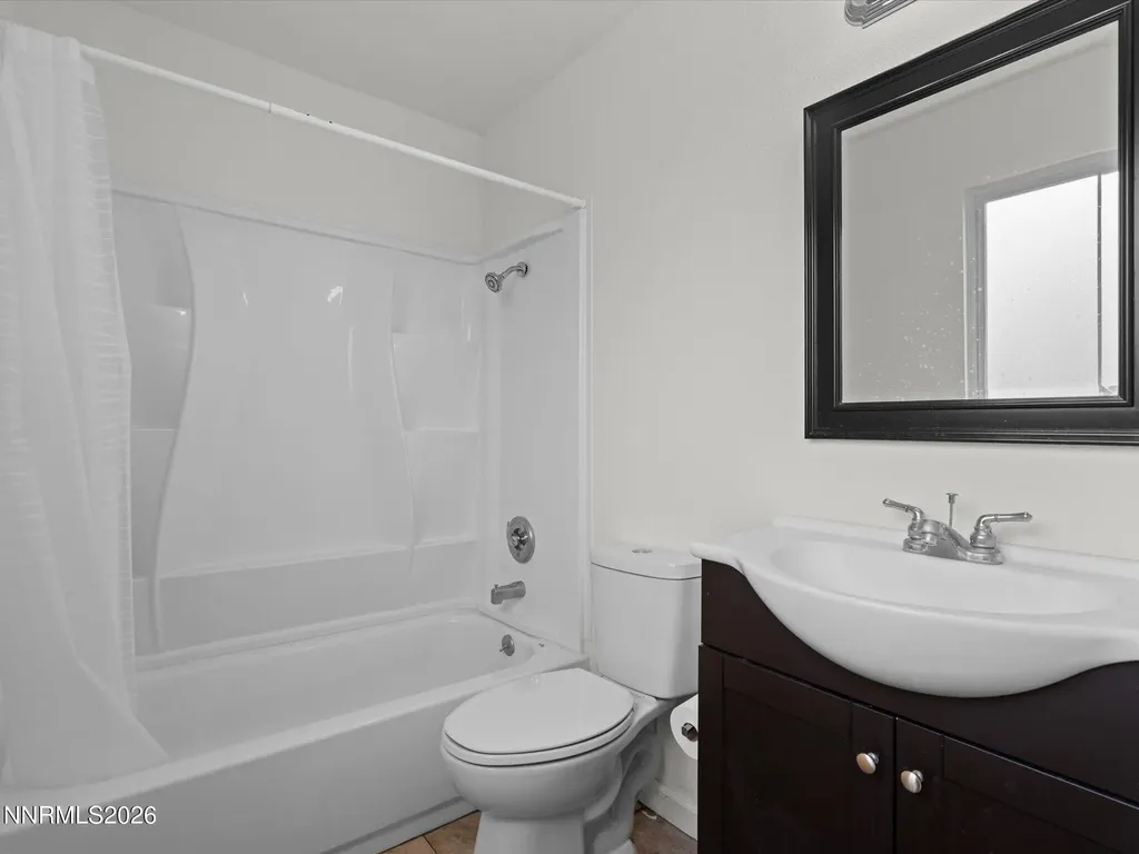 113 7th Fernley NV 89408