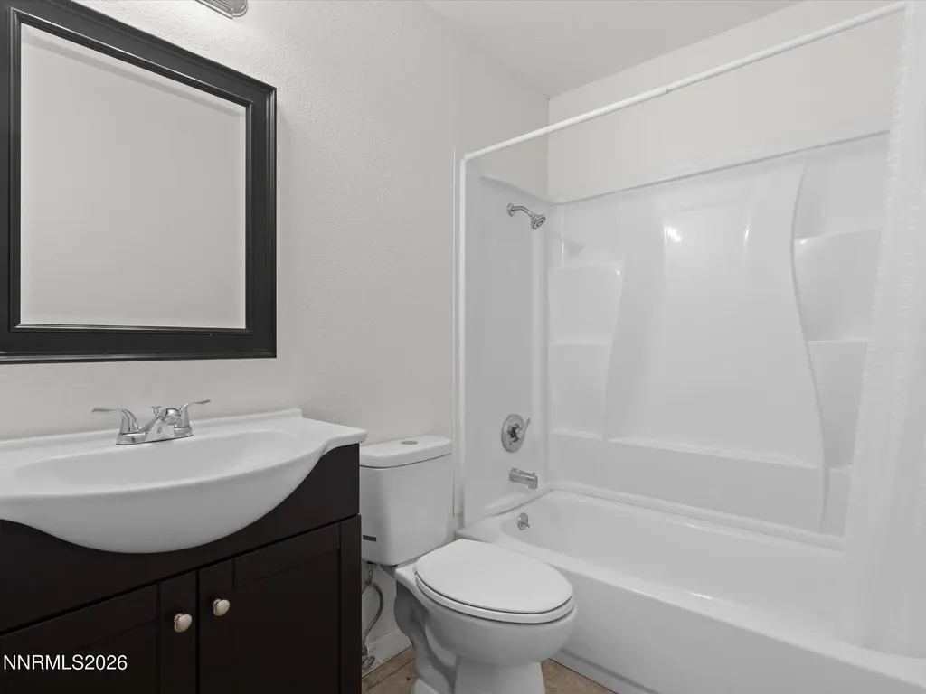 113 7th Fernley NV 89408