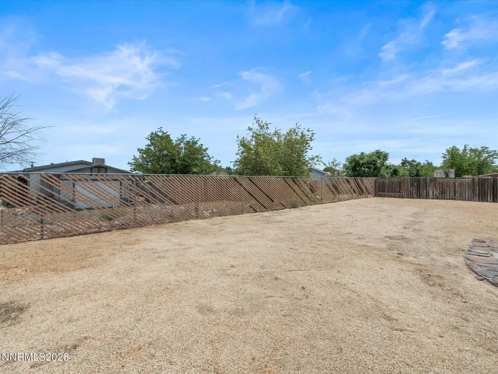 113 7th Fernley NV 89408