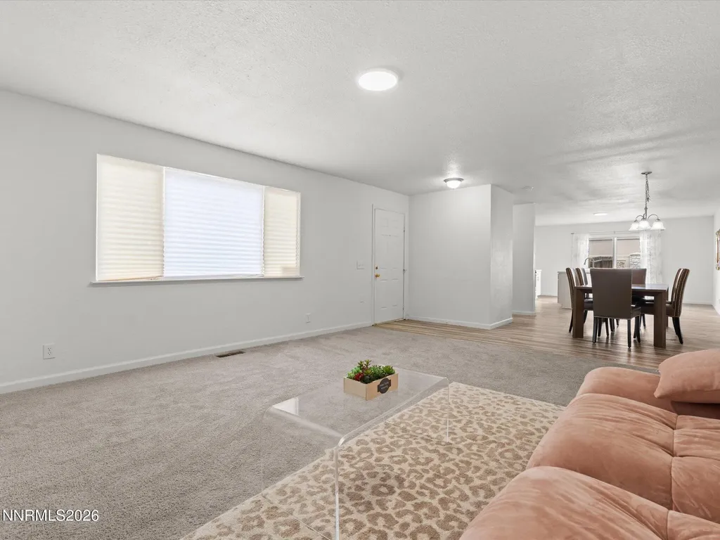 113 7th Fernley NV 89408