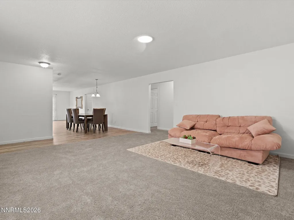 113 7th Fernley NV 89408