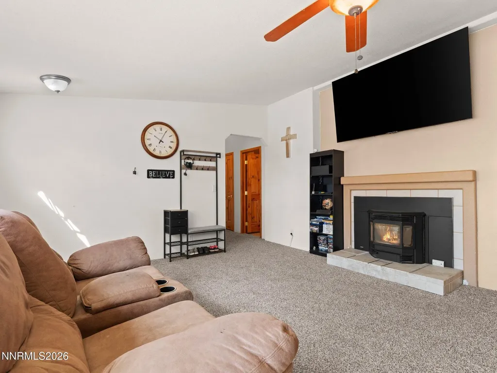 4900 Range Land Reno NV 89510