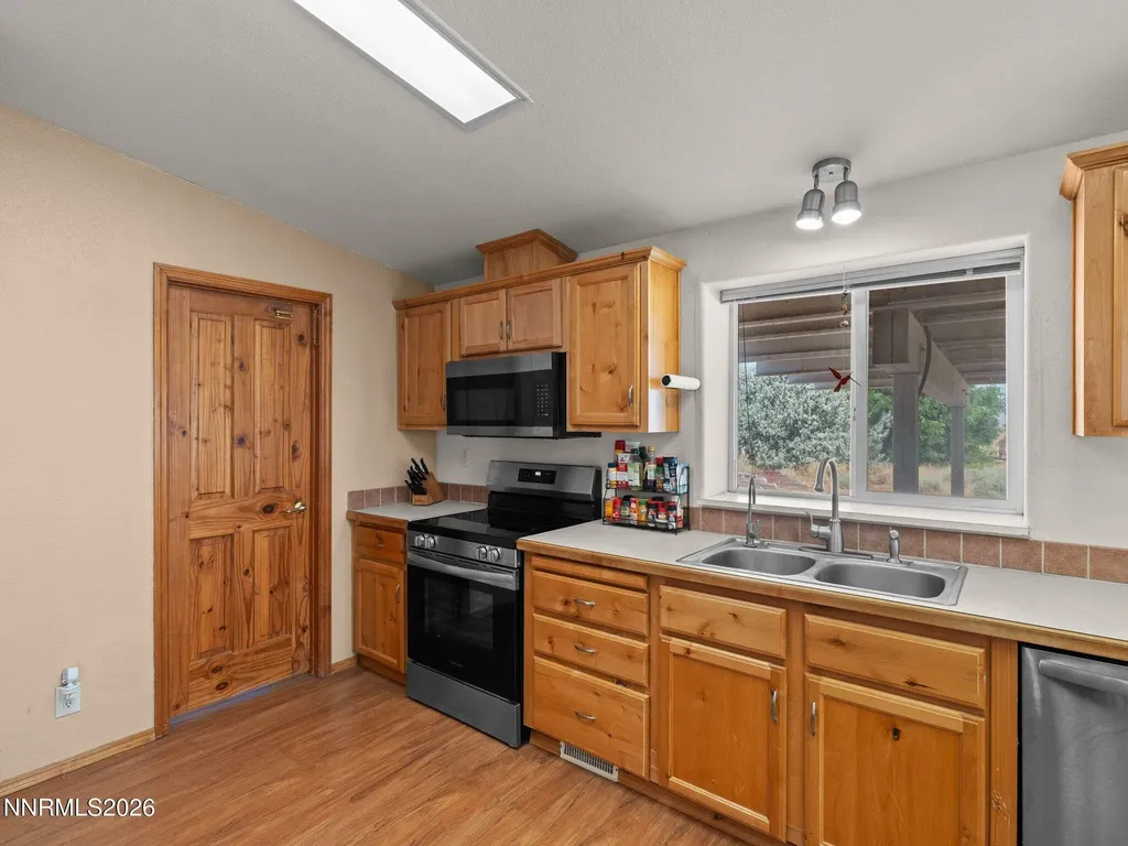4900 Range Land Reno NV 89510