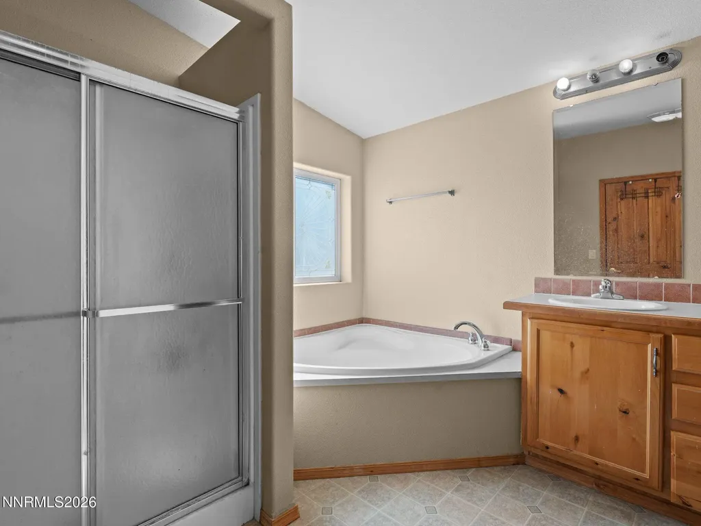 4900 Range Land Reno NV 89510