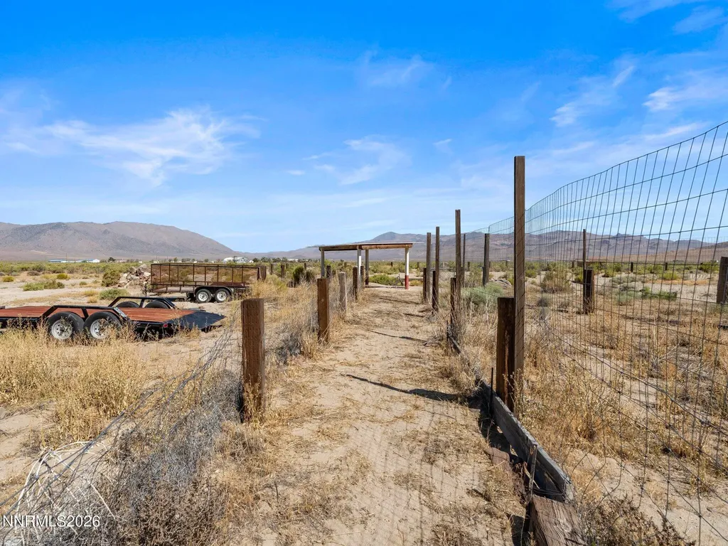4900 Range Land Reno NV 89510