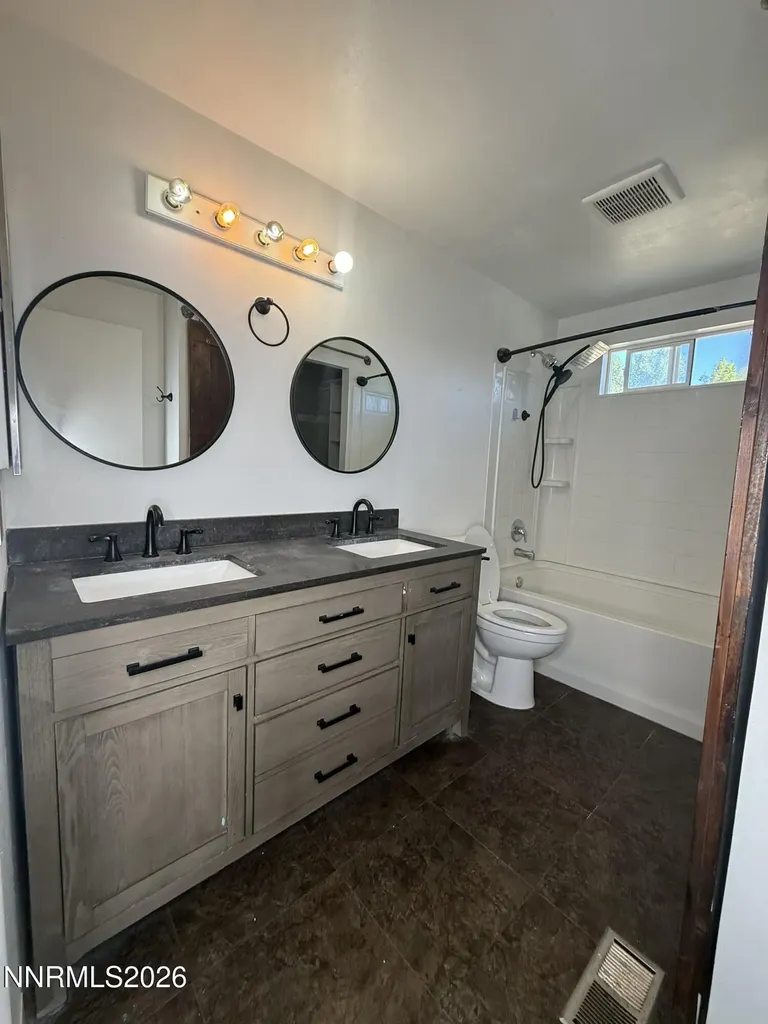 1855 Mizpah Winnemucca NV 89445