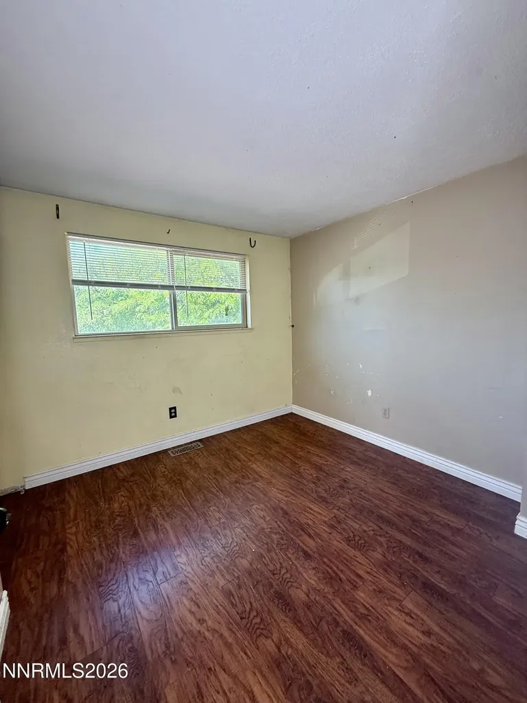 1855 Mizpah Winnemucca NV 89445