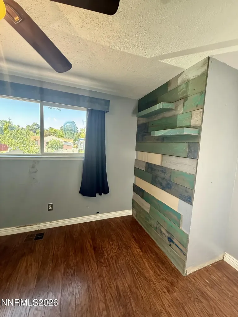 1855 Mizpah Winnemucca NV 89445
