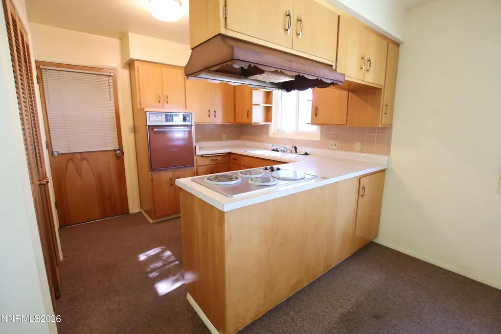 452 California Yerington NV 89447