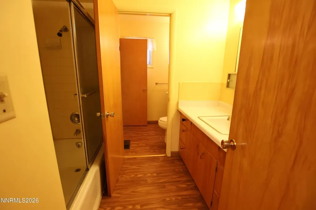 452 California Yerington NV 89447