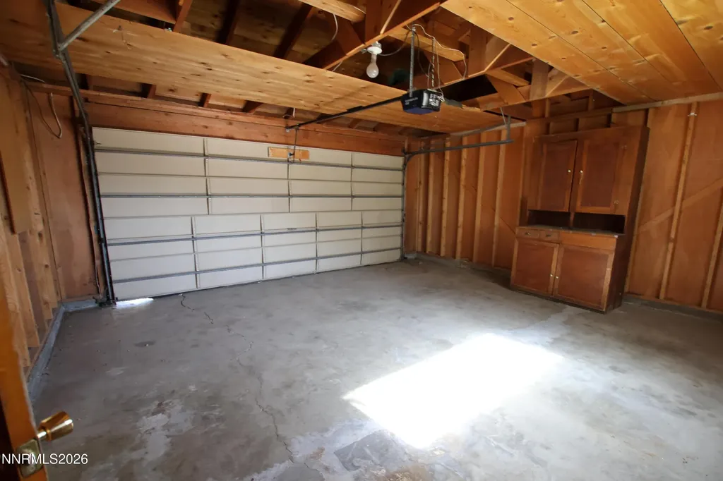 452 California Yerington NV 89447