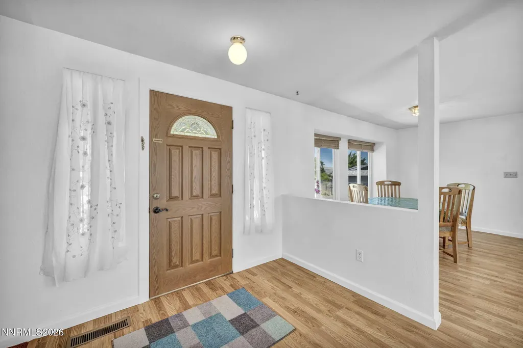 2440 Seneca Reno NV 89506