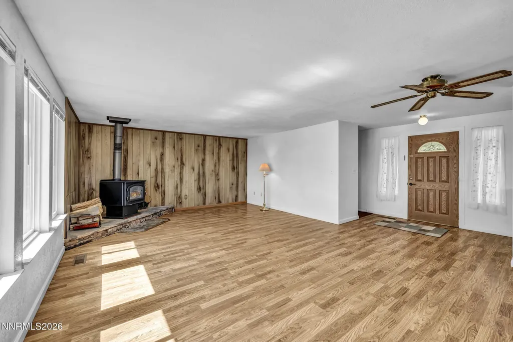 2440 Seneca Reno NV 89506
