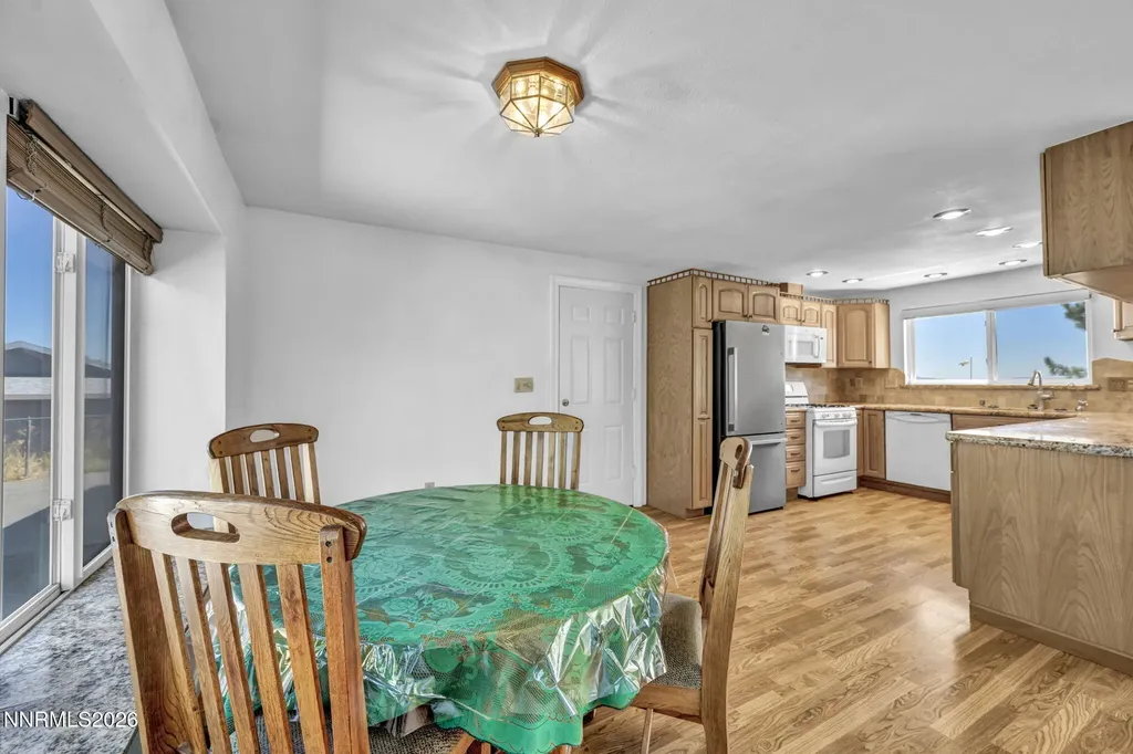 2440 Seneca Reno NV 89506