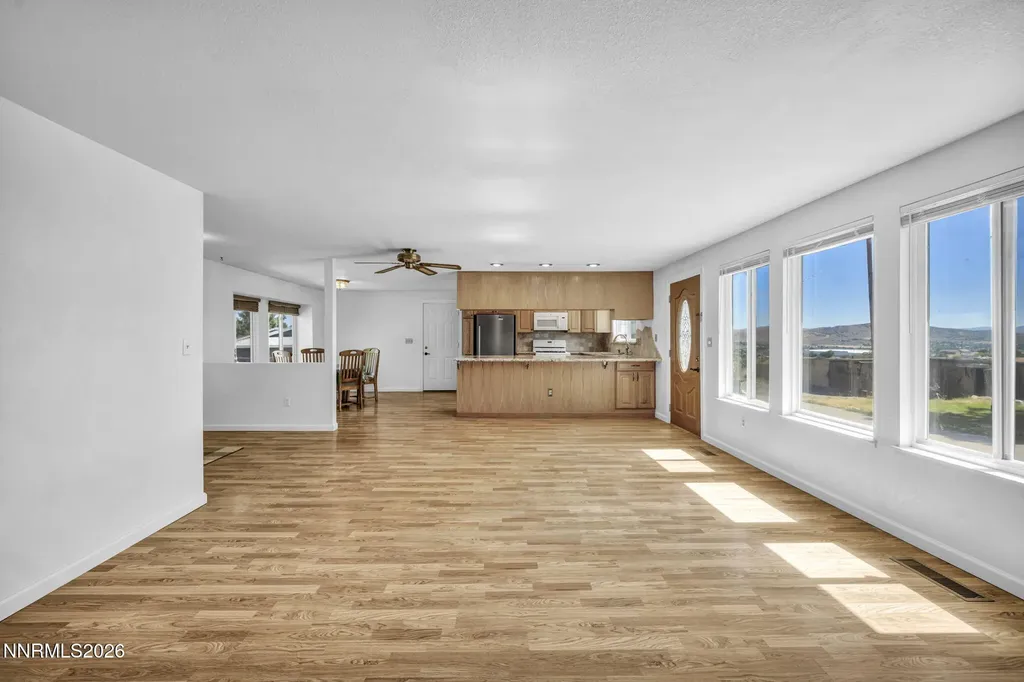 2440 Seneca Reno NV 89506