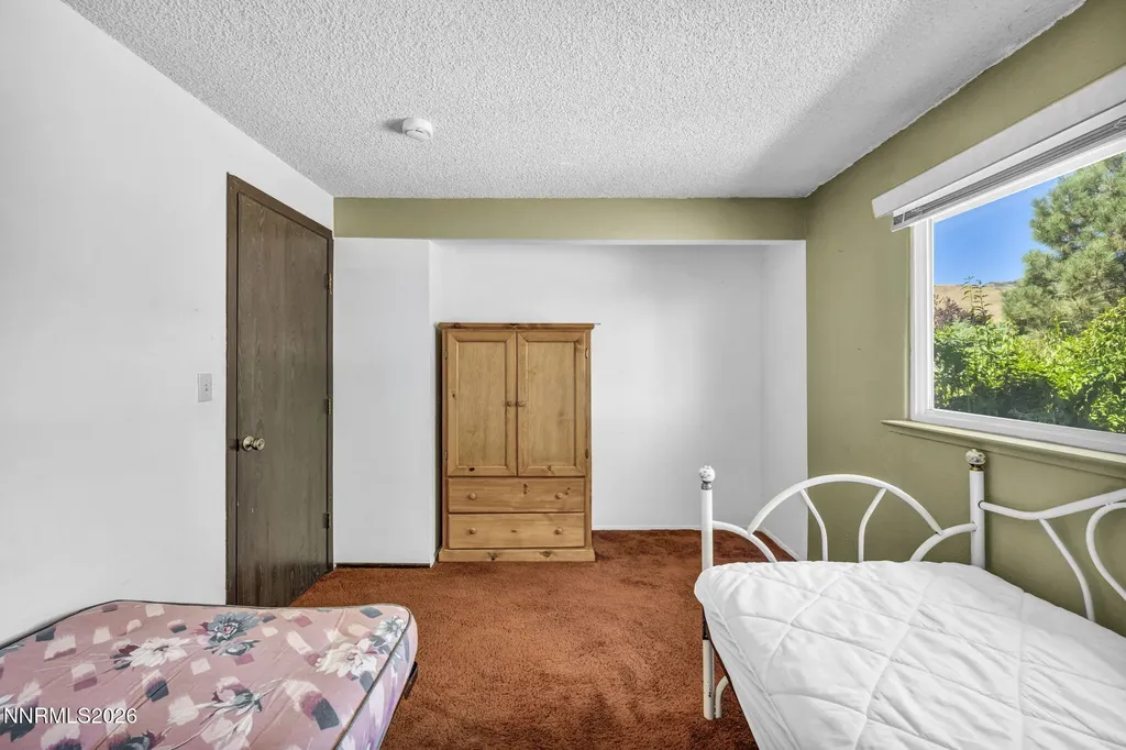 2440 Seneca Reno NV 89506
