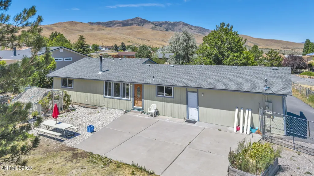 2440 Seneca Reno NV 89506