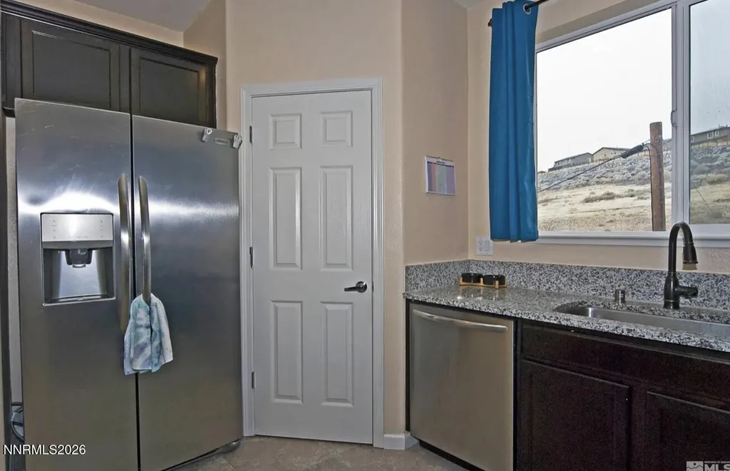 3006 Sterling Ridge Sparks NV 89431