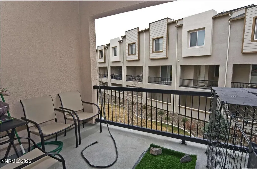 3006 Sterling Ridge Sparks NV 89431