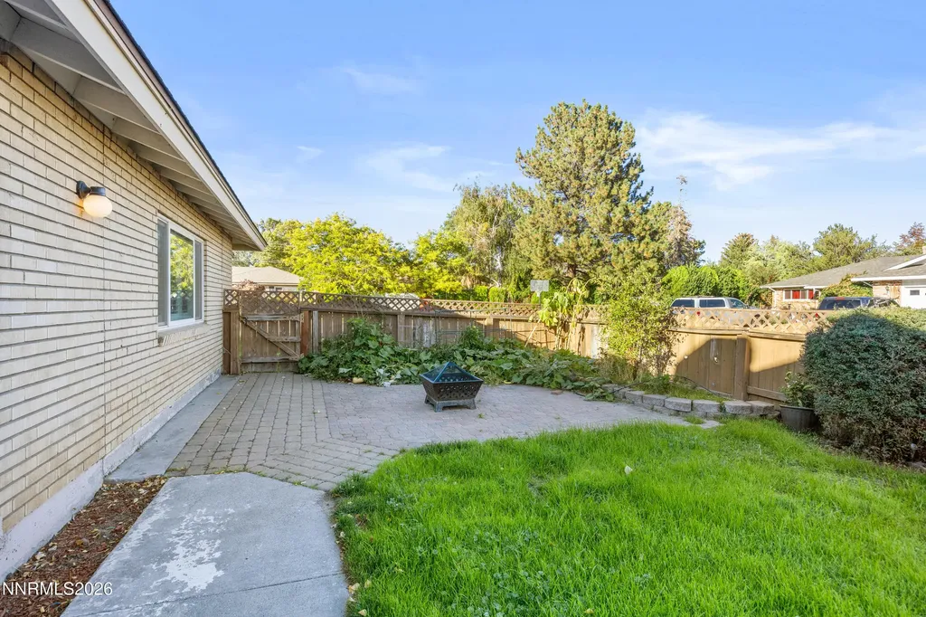 601 Ivy Carson City NV 89703