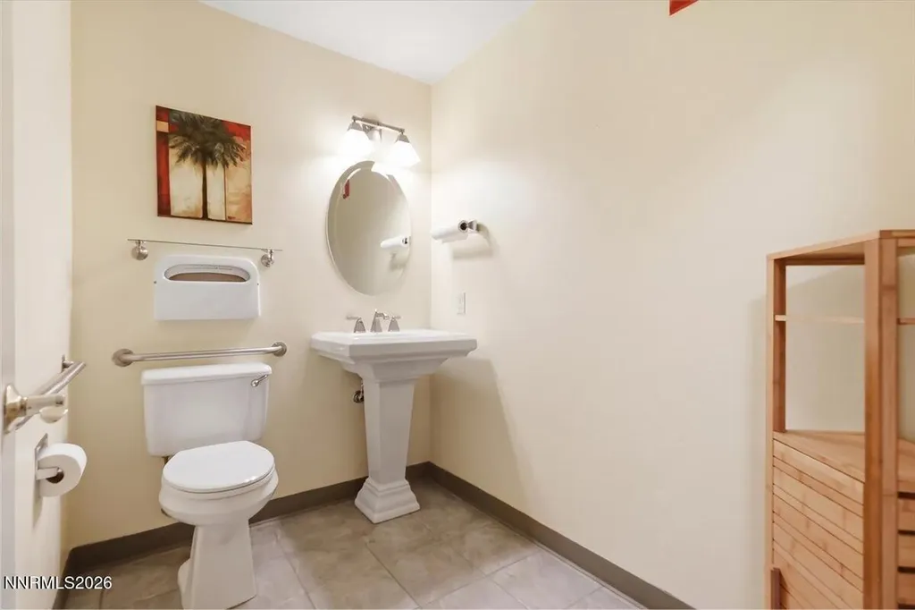 6170 Ridgeview Reno NV 89519