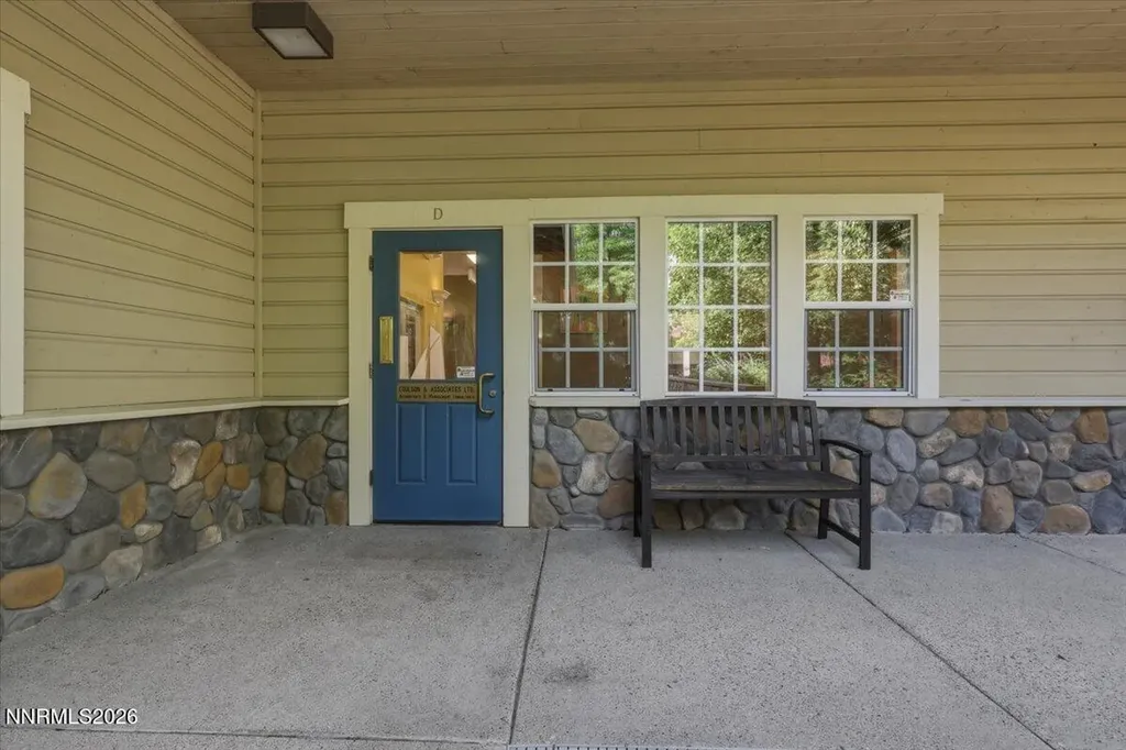 6170 Ridgeview Reno NV 89519