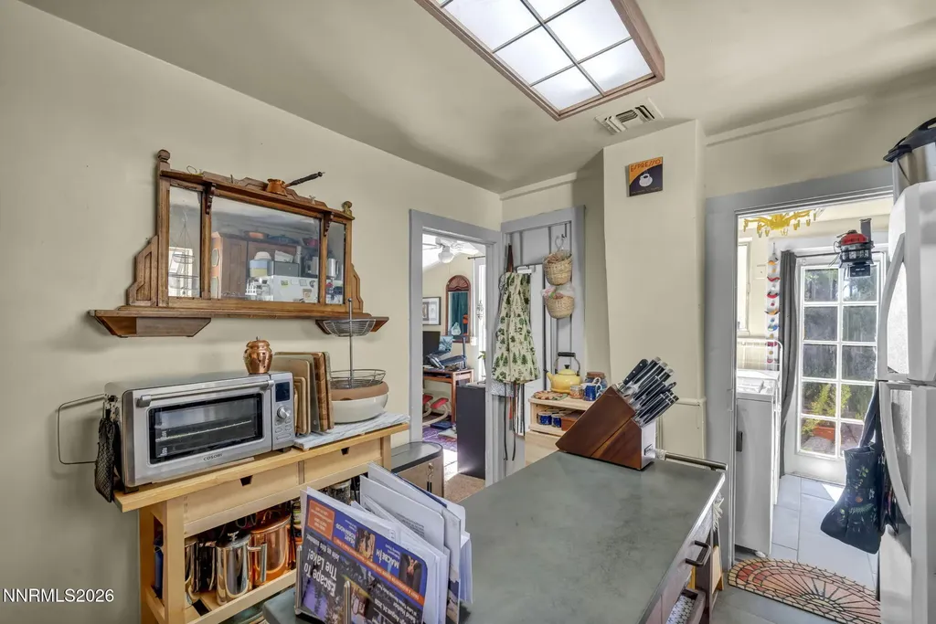 608 Nevada Carson City NV 89703