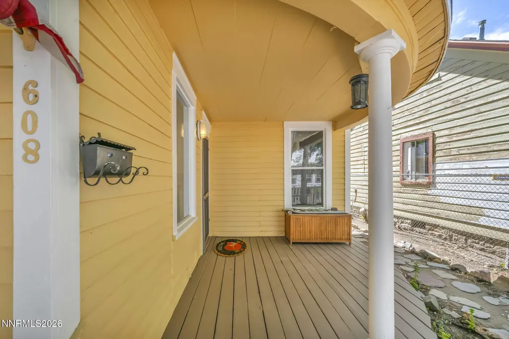 608 Nevada Carson City NV 89703